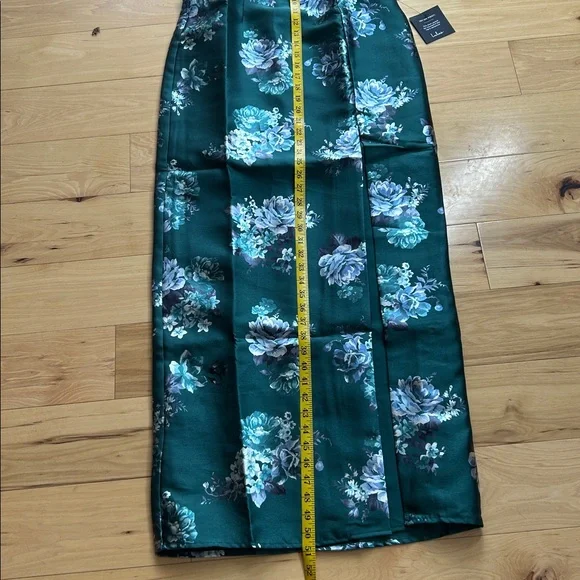NWT Lulus Emerald Floral Taffeta Belted Strapless Maxi Dress | Size Medium - Picture 7 of 8